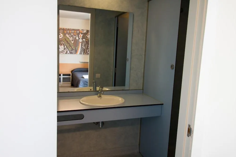 Hostal Alberg Pere Tarrés Barcelona