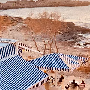 catalina-beach-house-by-cassai.balearic-islands.net/