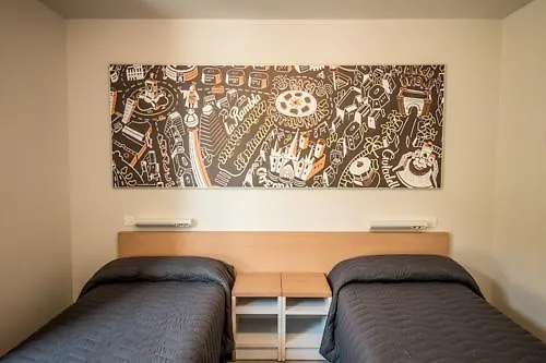 Hostel Alberg Pere Tarres Βαρκελώνη